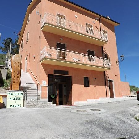 Villa Tardioli Castelluccio  Kültér fotó