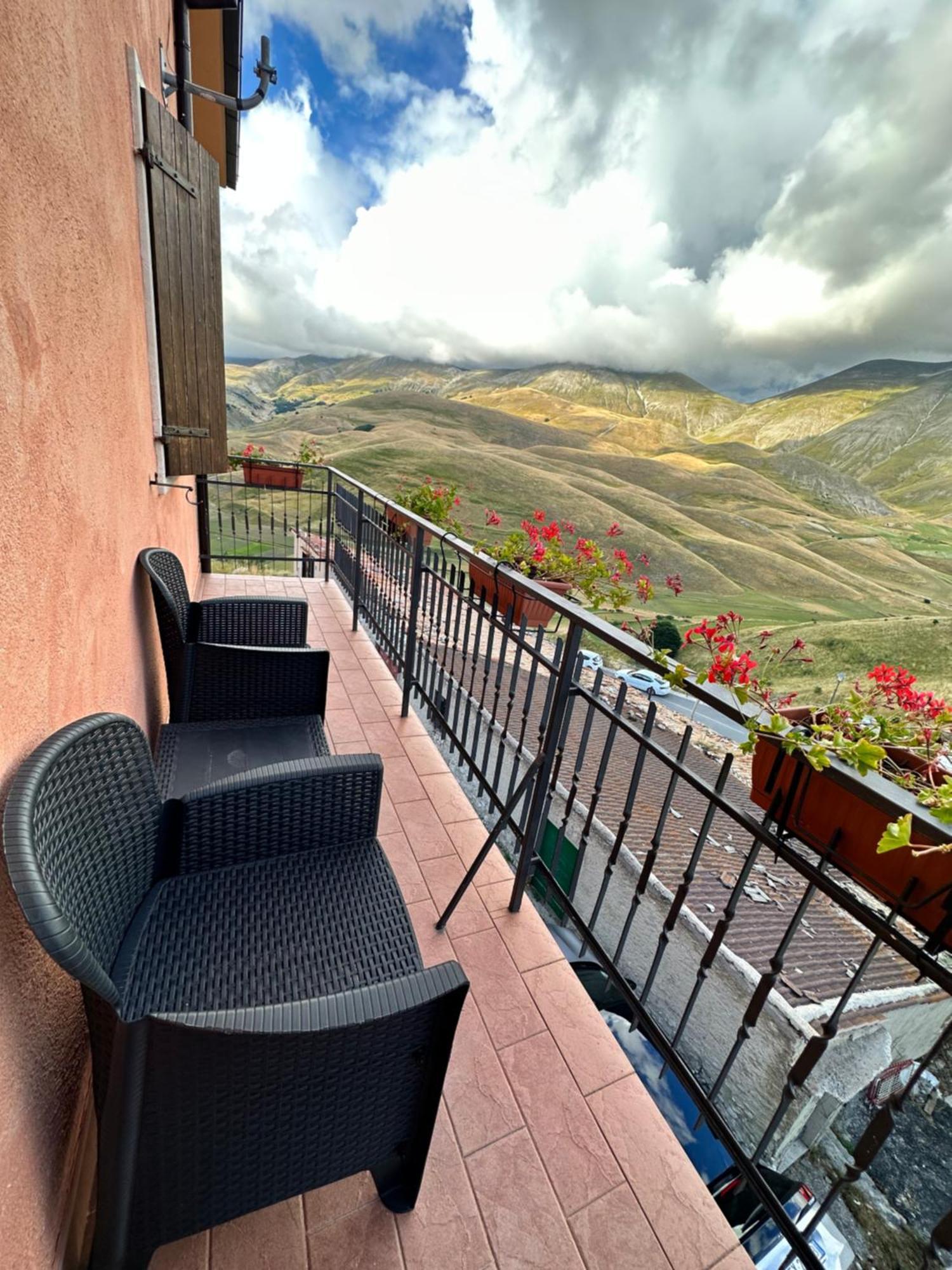 Villa Tardioli Castelluccio  Kültér fotó